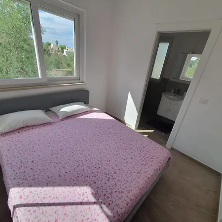 L'acquaviva ביצ'לייה